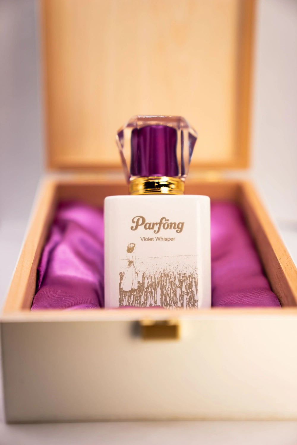 Violet Whisper Parföng